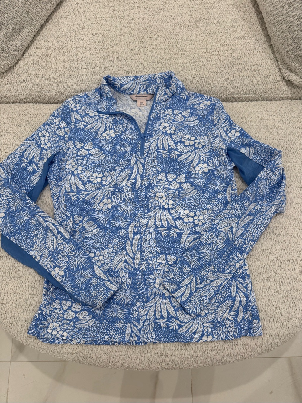 Tommy Bahama Everyday Active Athletic Half Zip Pullover Jacket